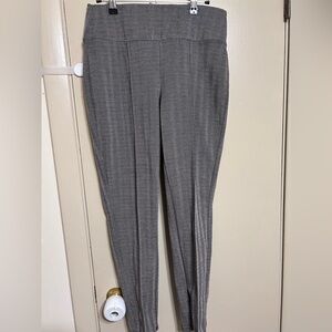 Nine West Black and Gray Herringbone Leggings